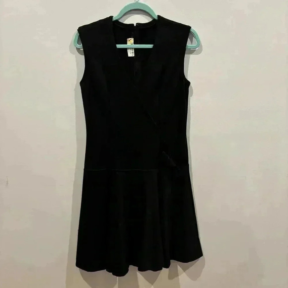 ILGWU Dresses & Skirts - ILGWU Banff Ltd Vintage Bow Dress